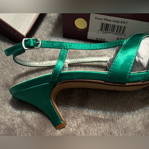 FIONA Dyeable Women's White Satin Low Kitten Heel Open Toe Sandals Style 46315 - Picture 4 of 9